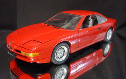 BMW 850 Ci Revell 1/18