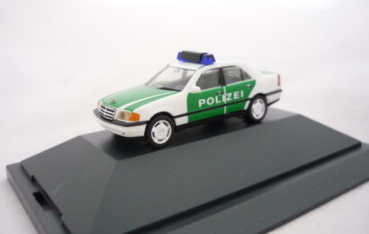 Mercedes Benz C Klasse Polizei Herpa 1/87