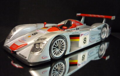 Audi R8 Le Mans Sieger 2000 Maisto 1/18