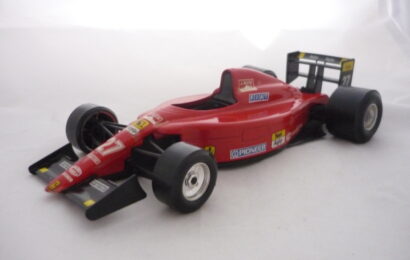 Ferrari 641/2 Alesi Formule F1 Bburago 1/24