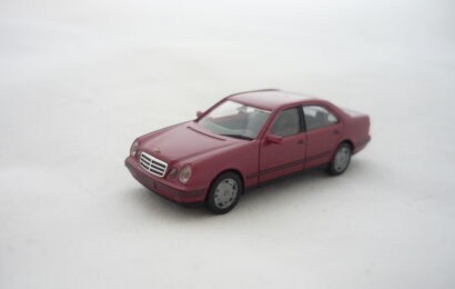 Mercedes Benz E Klasse Herpa 1/87