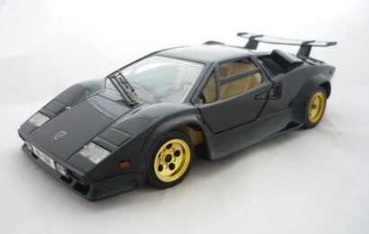 Lamborghini Countach 5000 Majorette 1/24