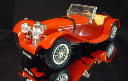 Jaguar SS100 1937 červený Bburago 1/18