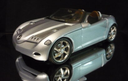 Mercedes Benz SLA Vision GATE 1/18