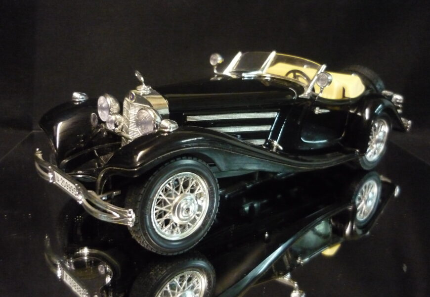 Mercedes Benz 500 K Roadster černý Bburago 1/20