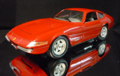 Ferrari 365 GTB/4 Daytona Giodi 1/18