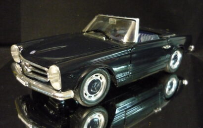 Mercedes Benz 280 SL 1968 Techno Giodi 1/18