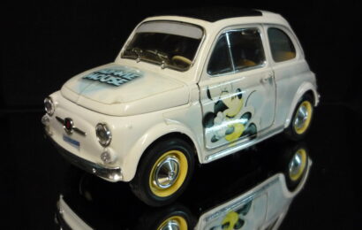Fiat 500 Disney Bburago 1/16 – 1/18
